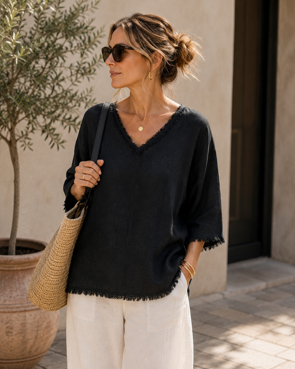 Match Point USA Black Linen Top Sz S Raw Edge V Neck Heavyweight Lagenlook